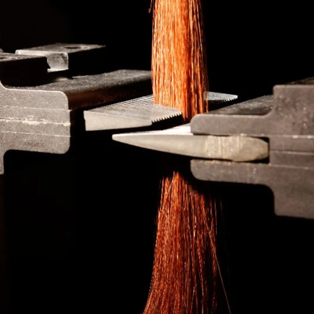 
유색 모발의 윤기 측정